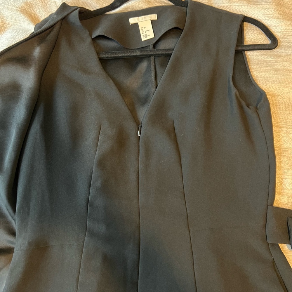 H&M romper - Picture 5 of 5